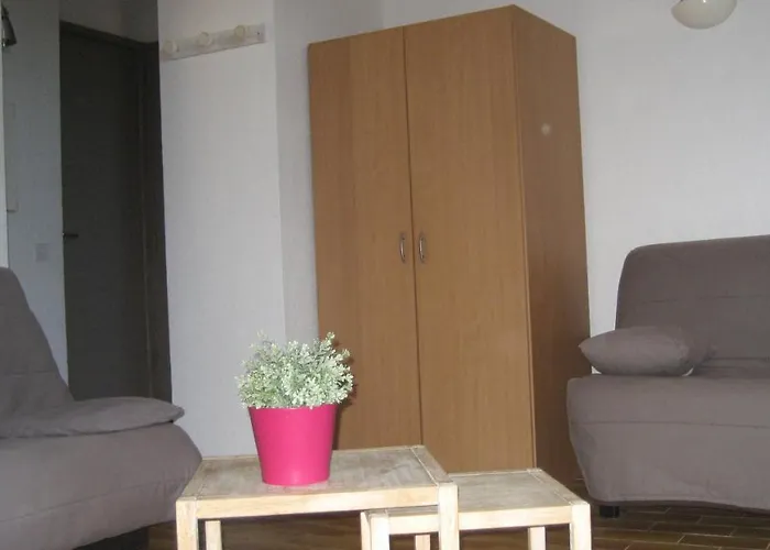 Studio Jardin A Porticcio, Proche Aeroport Ajaccio Apartament *